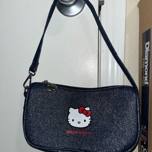 Hello Kitty Purse